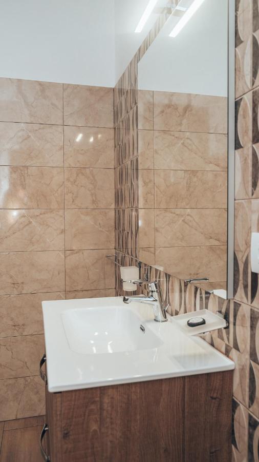 ريجّو دي كالابريا Guesthouse Aschenez المظهر الخارجي الصورة