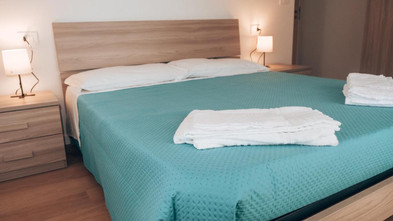 ريجّو دي كالابريا Guesthouse Aschenez المظهر الخارجي الصورة