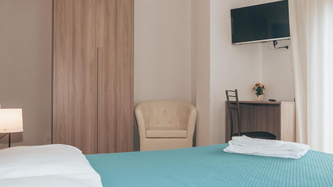 ريجّو دي كالابريا Guesthouse Aschenez المظهر الخارجي الصورة