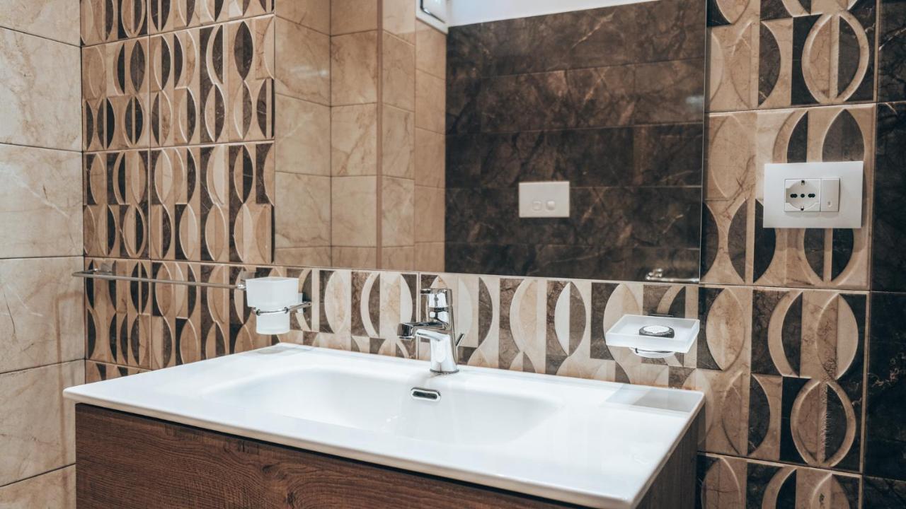 ريجّو دي كالابريا Guesthouse Aschenez المظهر الخارجي الصورة