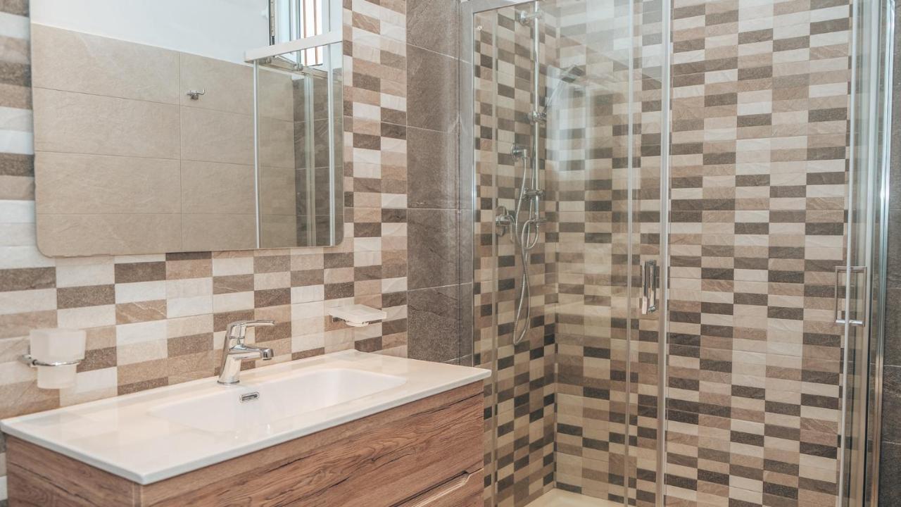 ريجّو دي كالابريا Guesthouse Aschenez المظهر الخارجي الصورة