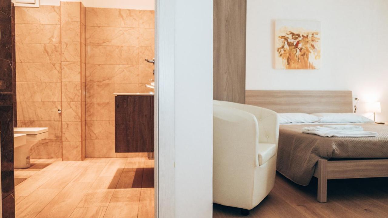 ريجّو دي كالابريا Guesthouse Aschenez المظهر الخارجي الصورة